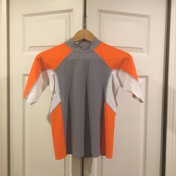 L.L. Bean Sun Block Rash Guard - Picture 2 of 4